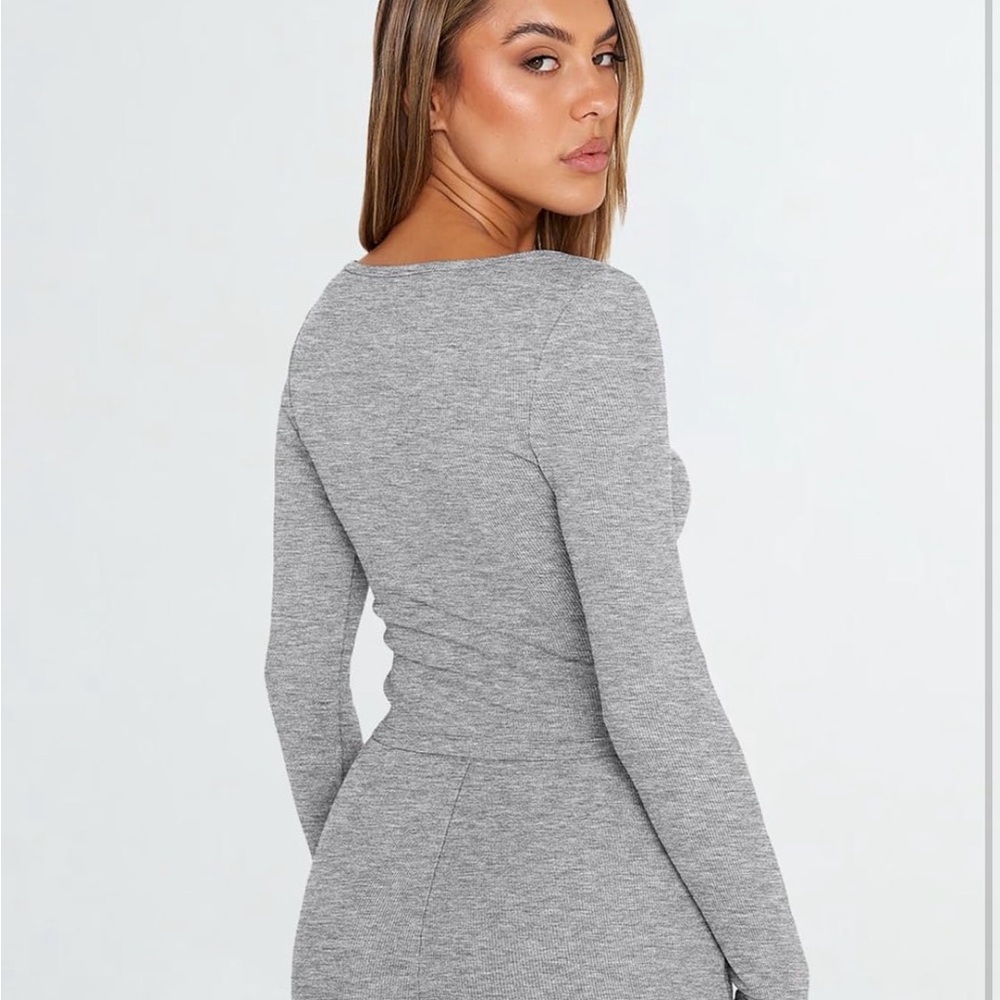 Women's Gray Long Sleeve Sleepwear Set - Picture 4 of 8